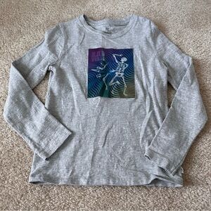 EUC Boys GAP Long Sleeved Graphic T-Shirt!